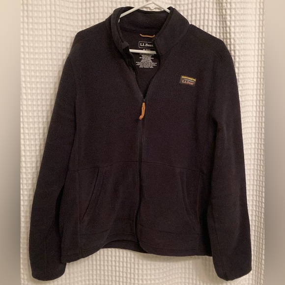 LL Bean Men’s Mountain Classic Fleece Jacket - M - Picture 2 of 2